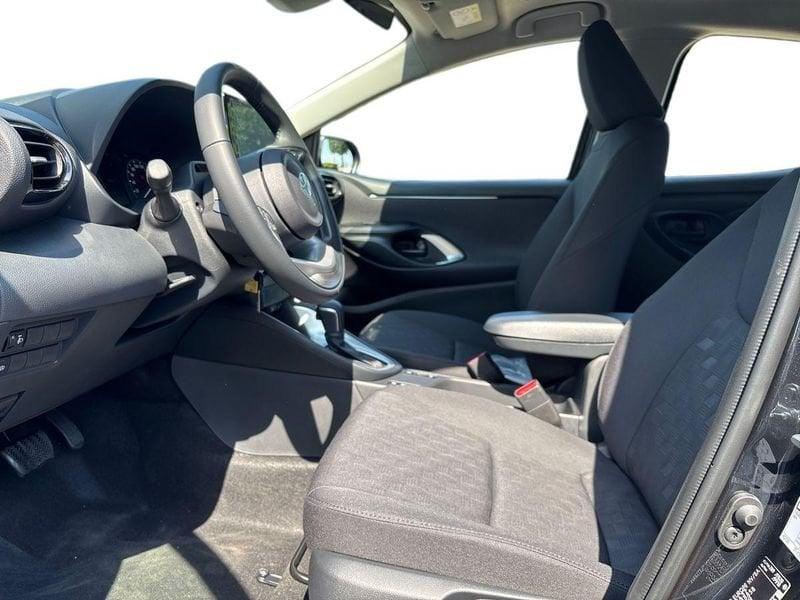 Toyota Yaris Hybrid 115
