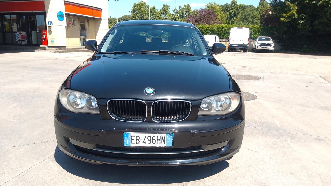 Bmw 118 D 5 P ATTIVA 2010 EURO 5 A DPF