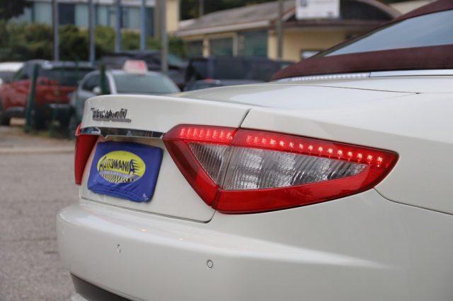 MASERATI GranCabrio 4.7 V8