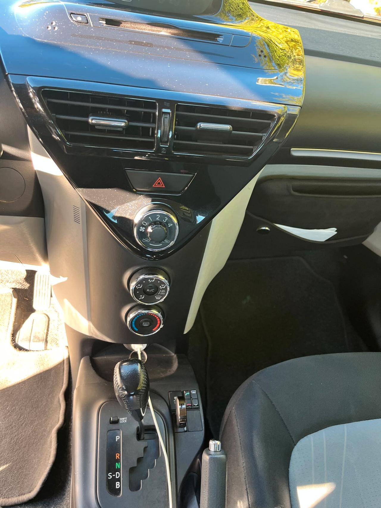 Toyota iQ 1.0 AUTOMATICA