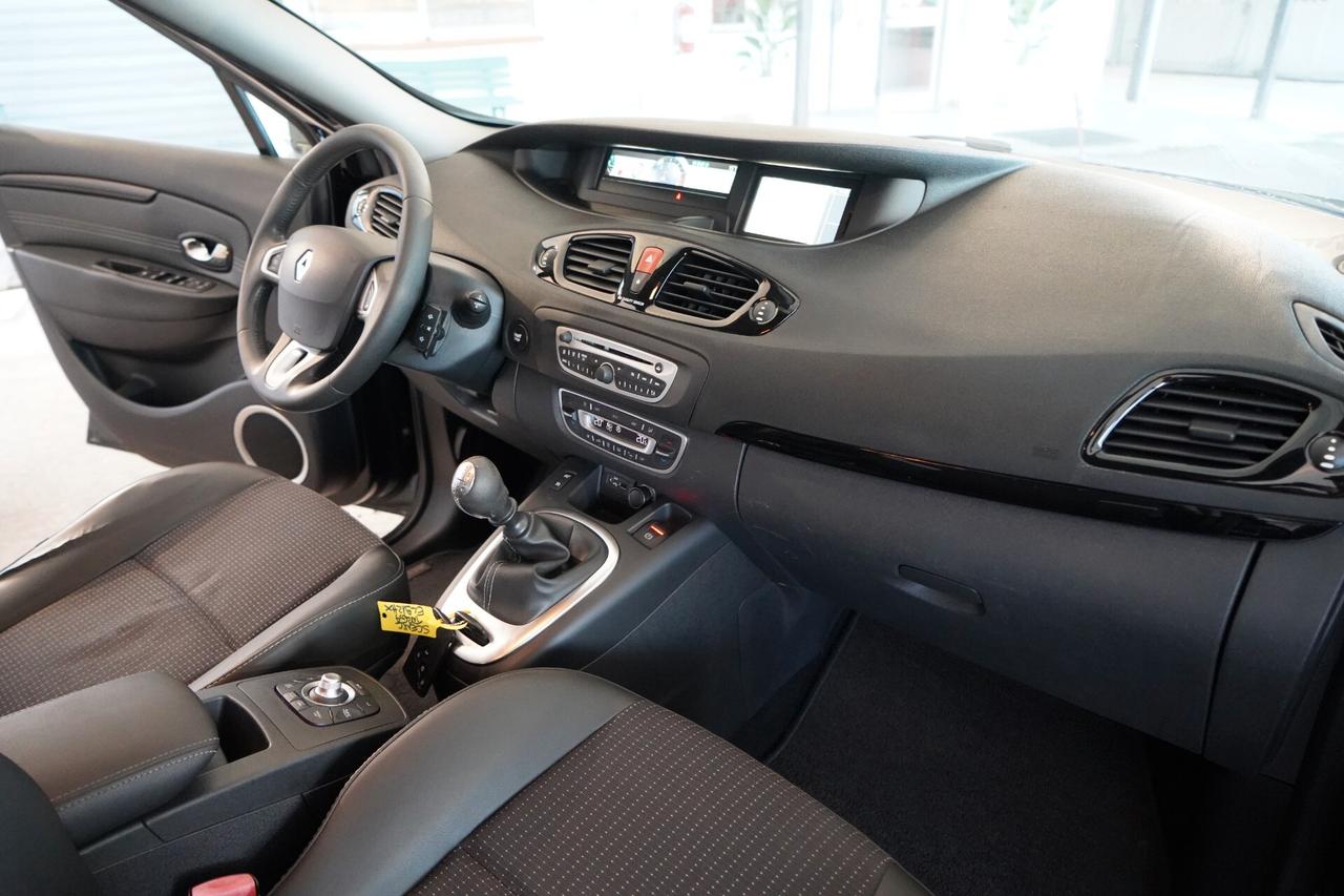 Renault Scenic X-Mod 1.5 dCi 110CV