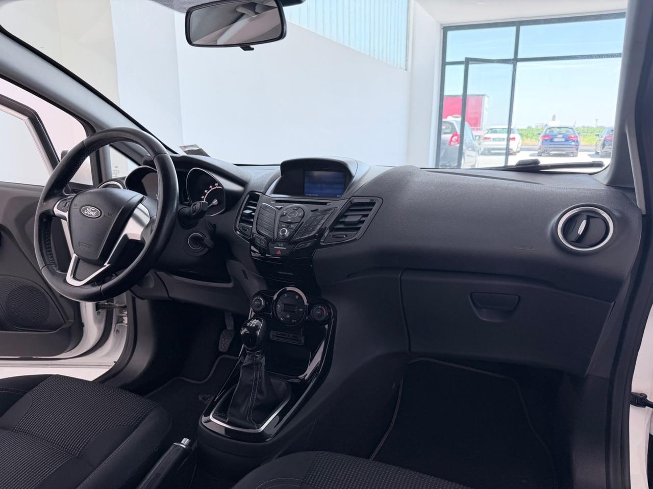 Ford Fiesta 1.5 TDCi 75CV 5 porte Business