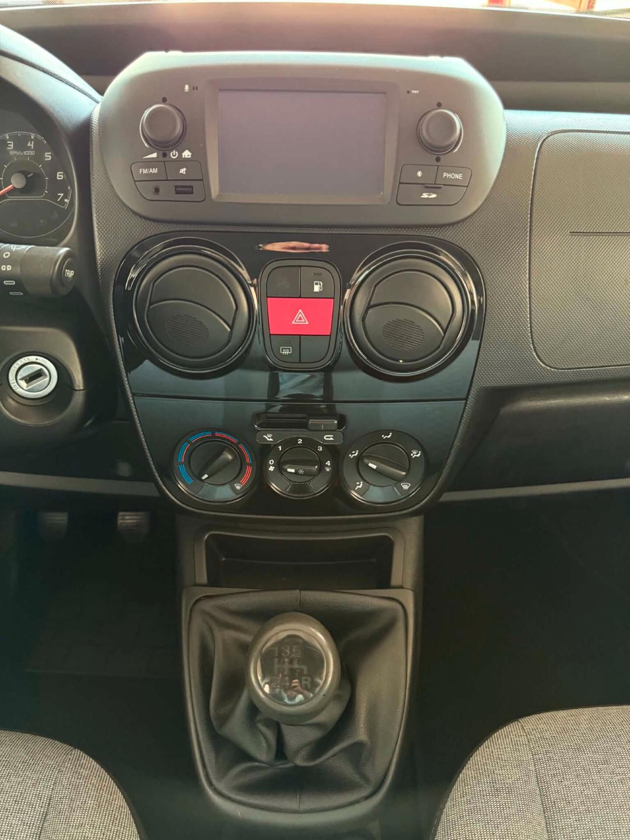 Fiat Qubo 1.4 Lounge Natural Power 77Cv