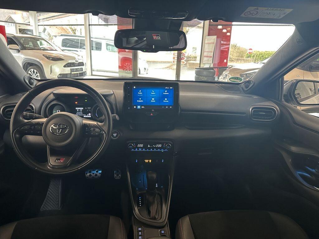 Toyota Yaris 1.5 Hybrid 5 porte GR Sport