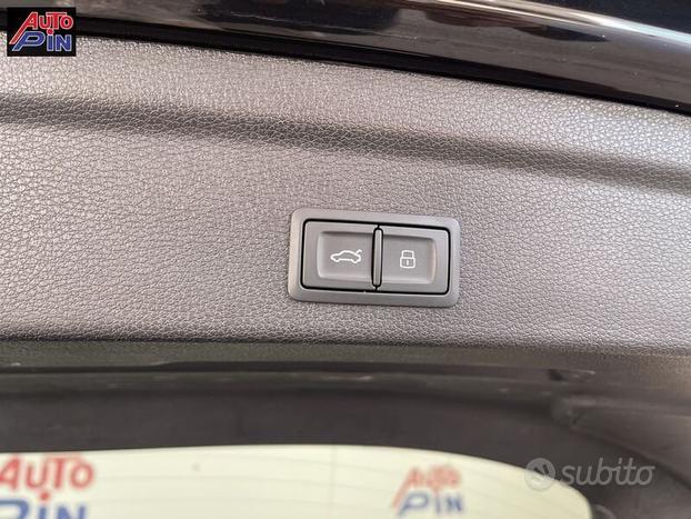 Audi Q3 SPB 35 TDI S tronic S-Line Black Line