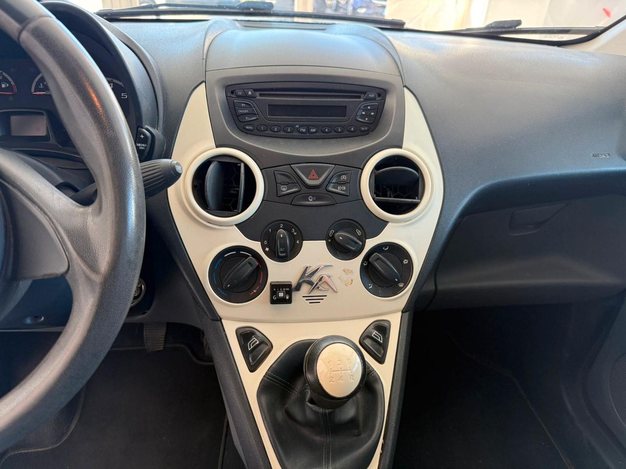 Ford Ka 1.2 metano X NEOPATENTATI 2012