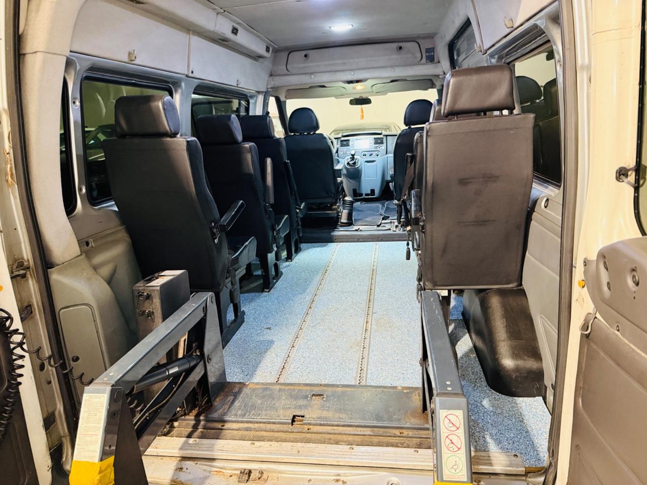 Ford Transit 280 2.0 TD/100 cat 8 POSTI TRASPORTO DISABILI CON PEDANA