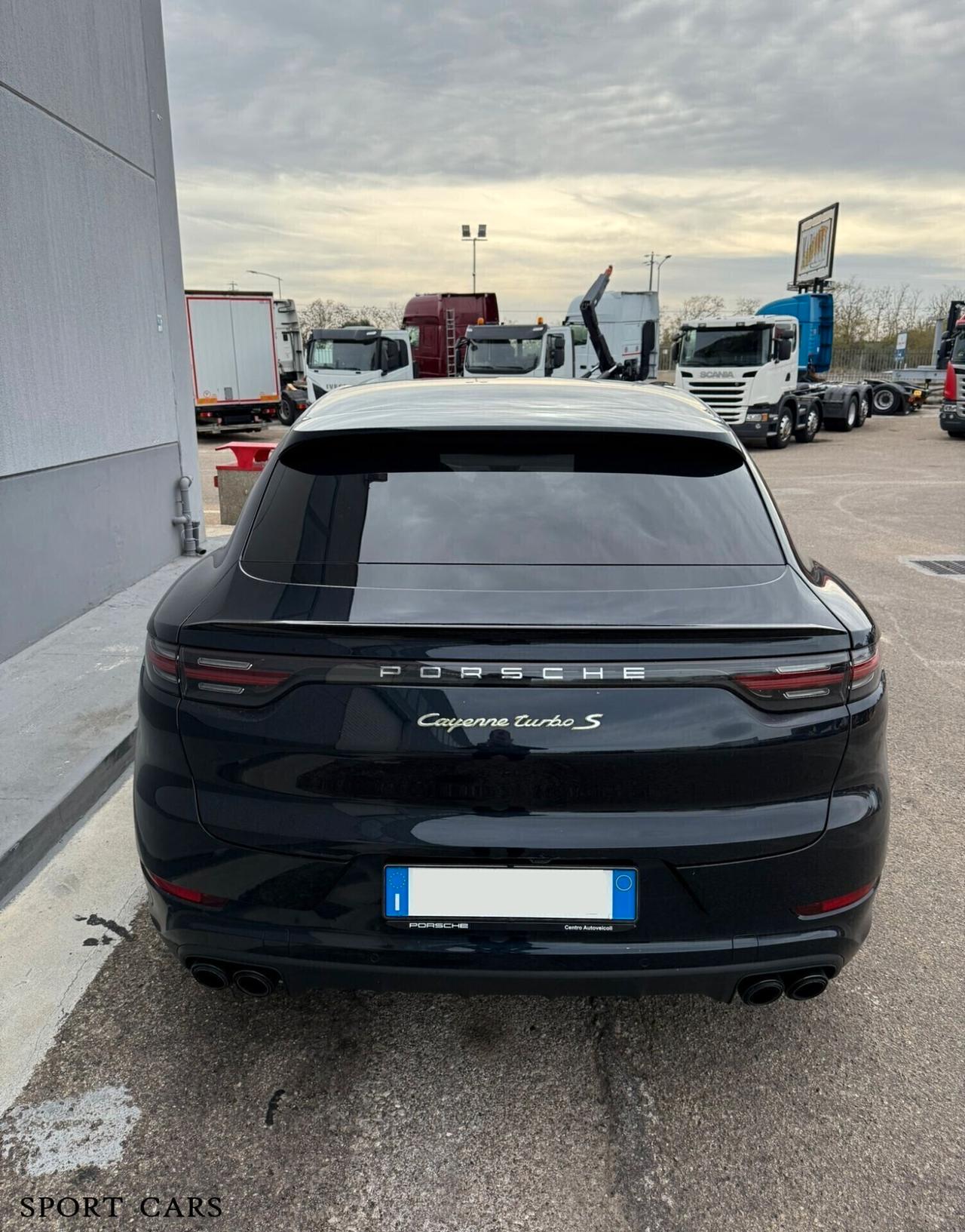 Porsche Cayenne Coupé 4.0 V8 Turbo S E-Hybrid 680 cv,