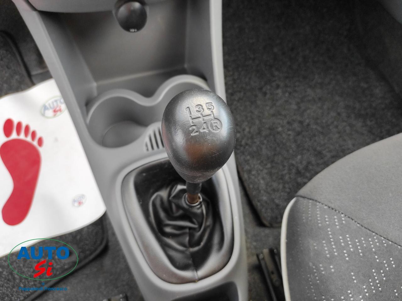 Peugeot 107 1.0 Benzina - 68cv NEOPATENTATI