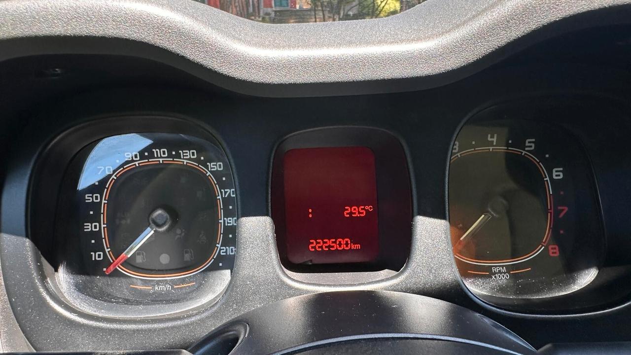 Fiat Panda 1.2 2017 GPL OTTIME CONDIZIONI neopatent LEGGI TESTO