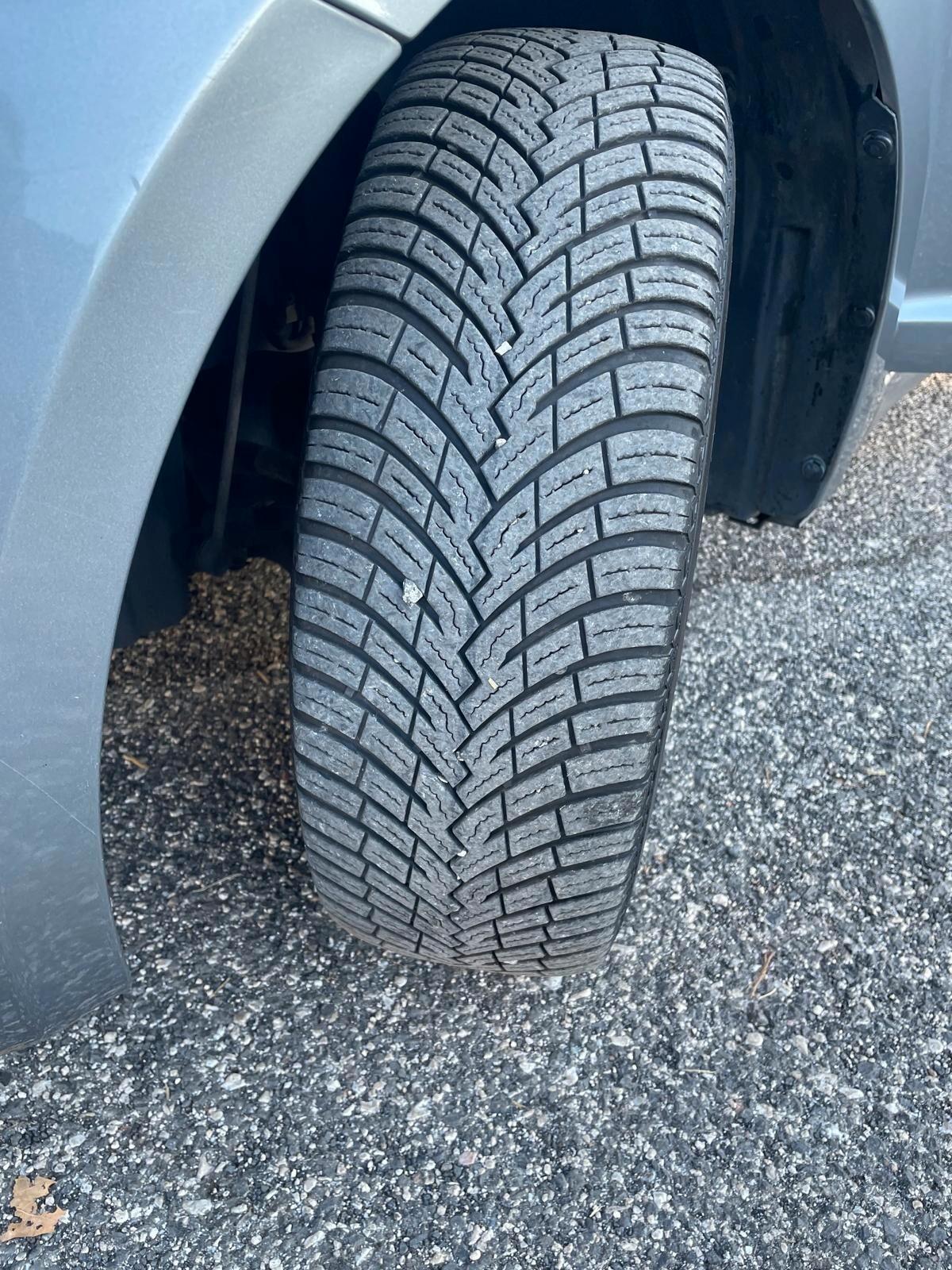 Suzuki Swift 1.3 75 cv