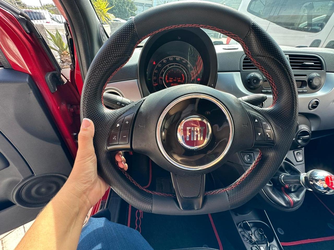 Fiat 500 C 0.9 TwinAir Turbo 105 CV Riva
