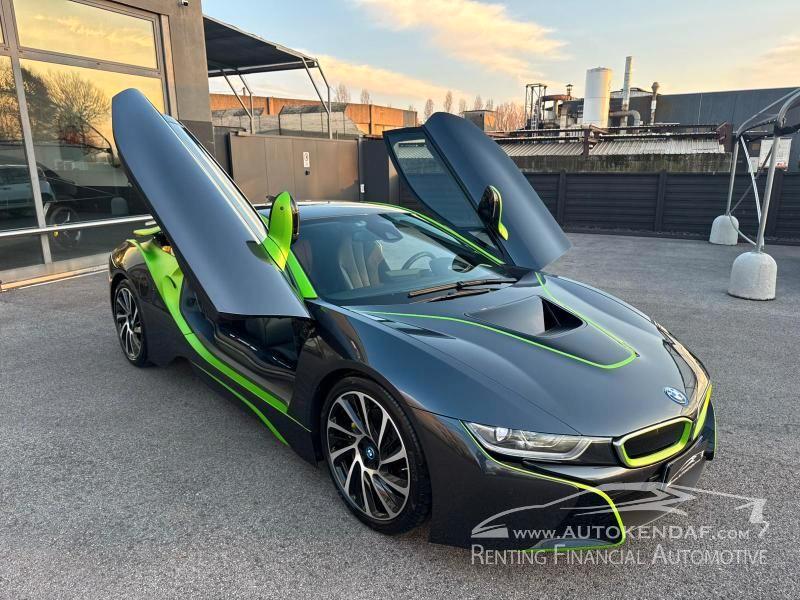 BMW i8 Coupe 1.5 auto