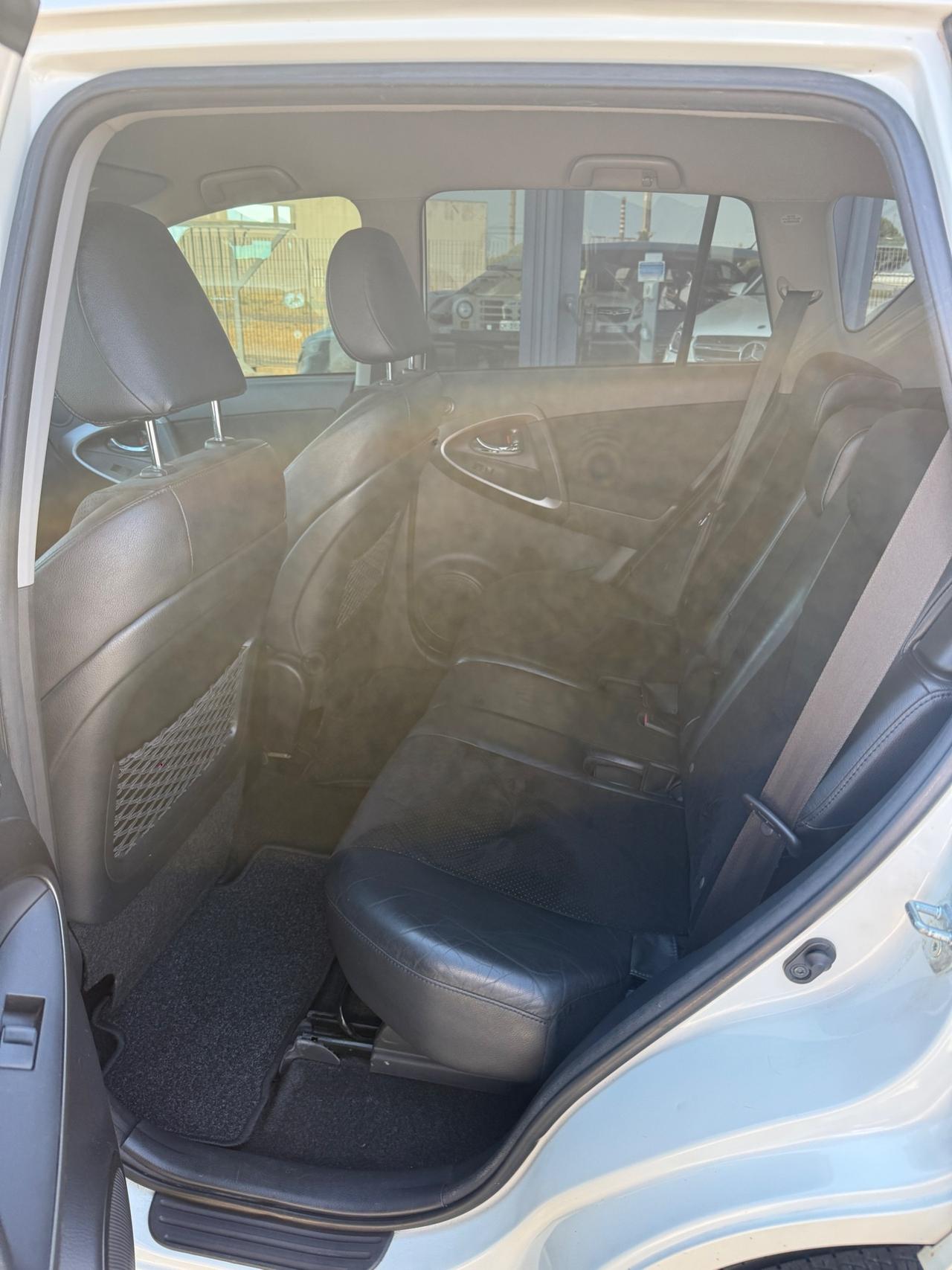 Toyota RAV 4 RAV4 Crossover 2.2 D-Cat A/T 150 CV Executive