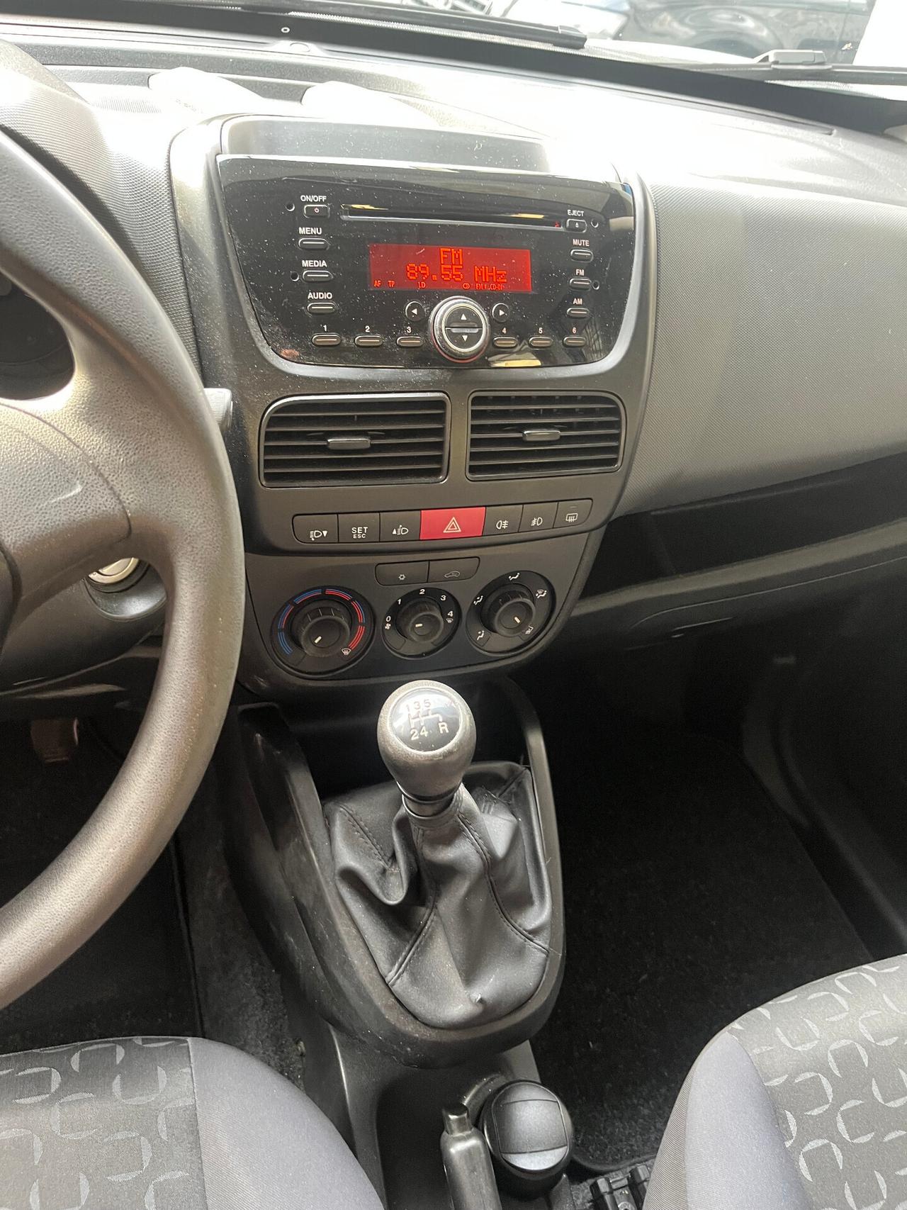 Fiat Doblo Doblò 1.4 Benzina 16V Emotion - 7 POSTI -