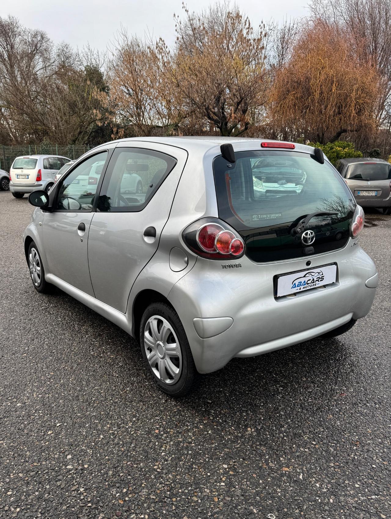 Toyota Aygo 1.0 50kW Benz 5p *67.000 km*UNICO proprietario*