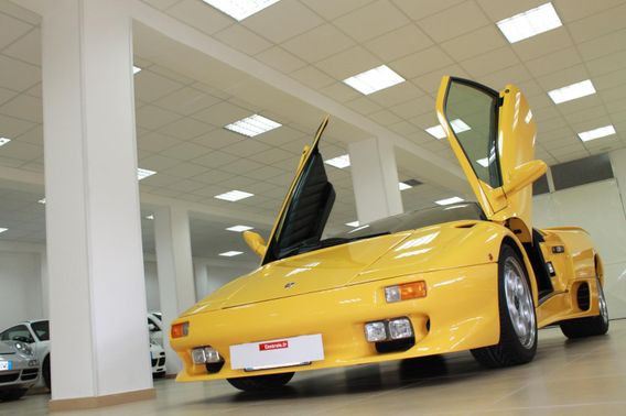 LAMBORGHINI Diablo Diablo