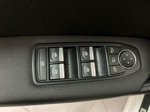 RENAULT Captur 1.3 TCe 130cv Intens EDC Fap