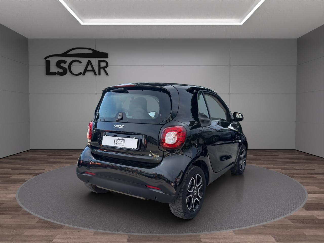 Smart fortwo coupe 0.9 Turbo Prime 90cv - Unipro - Promo Finanziamento - Schermo Touch - Bracciolo - Tetto panoramico - Sedili in pelle riscaldabili