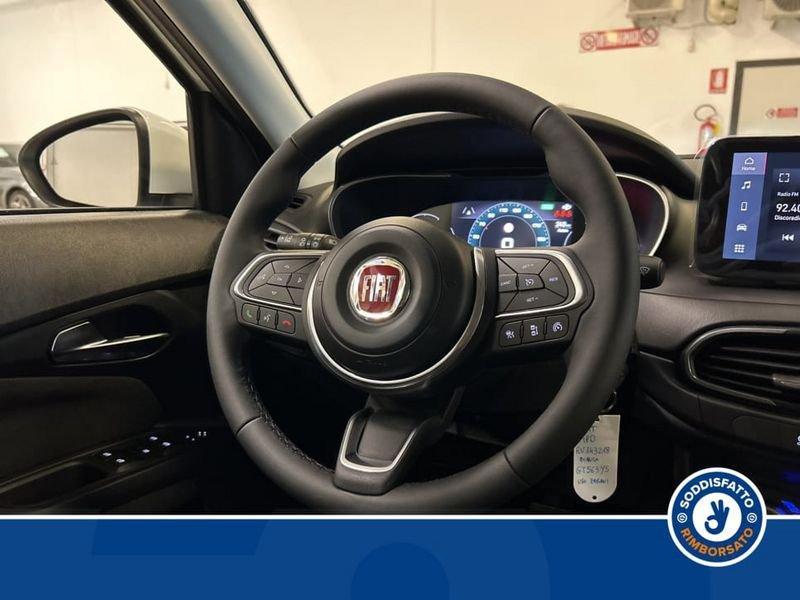 FIAT Tipo 1.5 130CV Hybrid DCT Cross MY24