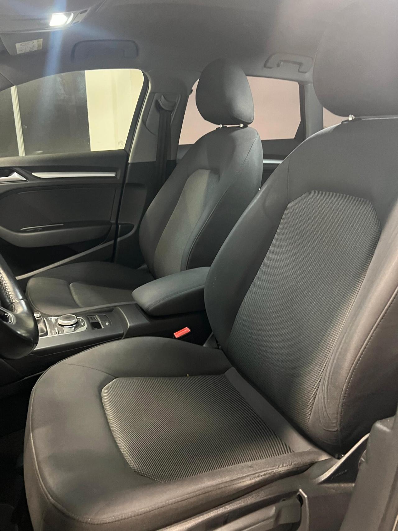 Audi A3 SPB 1.6 TDI 116 CV Sport