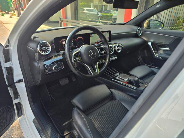 MERCEDES-BENZ A 200 d Automatic LED Ambient 64 MBux Navi NIGHT Pack 18