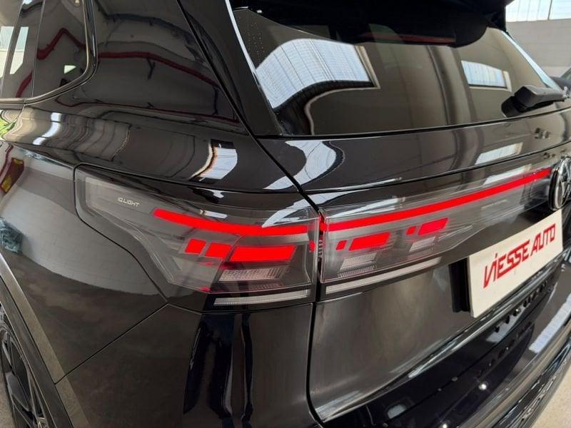 Volkswagen Tiguan Tiguan 2.0 tdi R-Line 150cv dsg