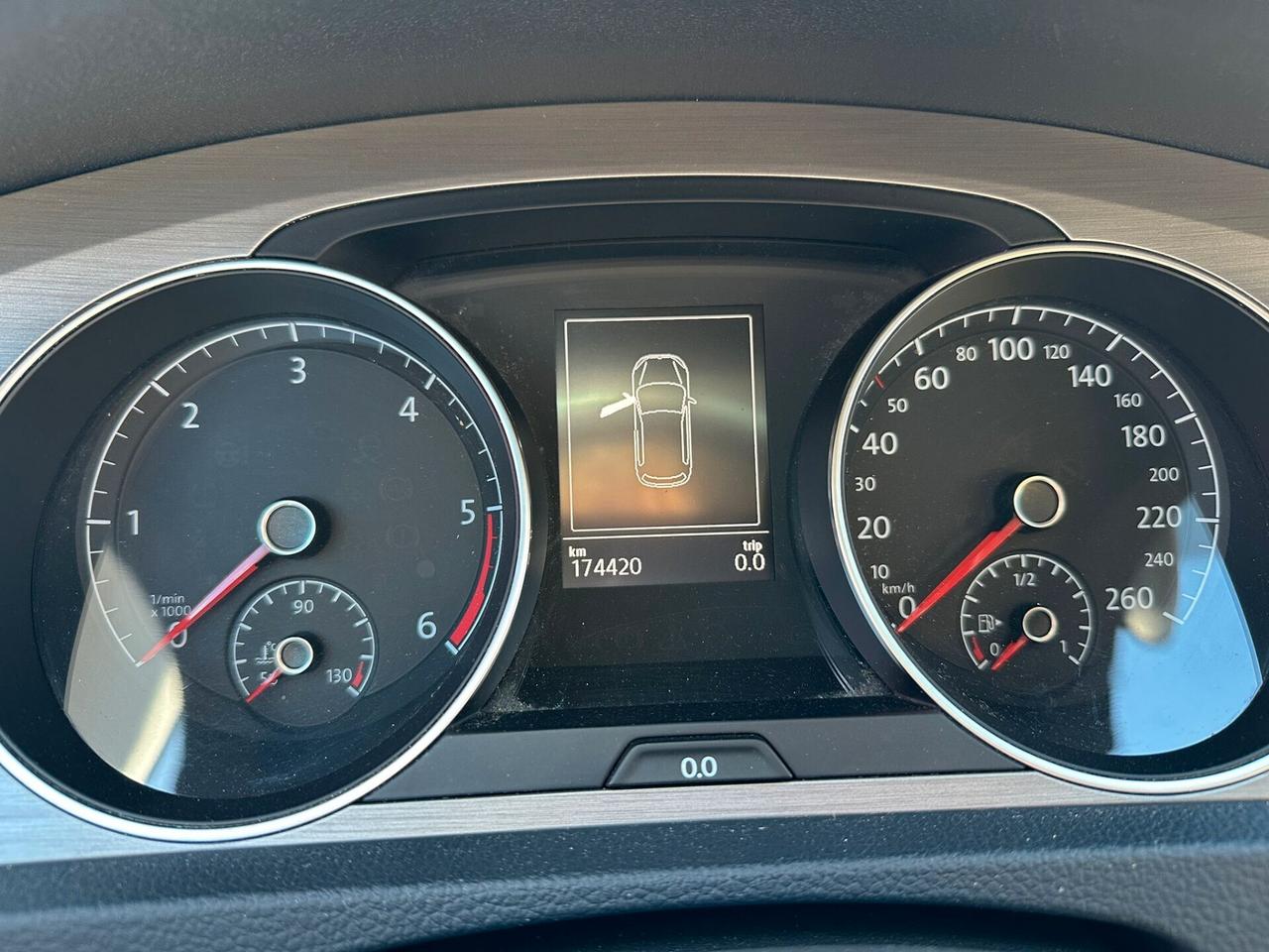Volkswagen Golf 1.6 TDI 5p. Incidentata/Sinistrata