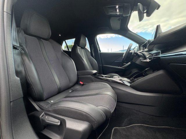 PEUGEOT 2008 PureTech 130 S&S EAT8 GT