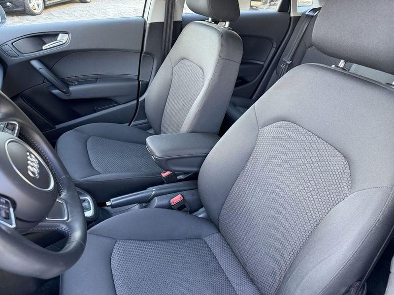 Audi A1 A1 1.0 tfsi ultra 95cv s-tronic DA VETRINA !! IDONEA NEOPATENTATI