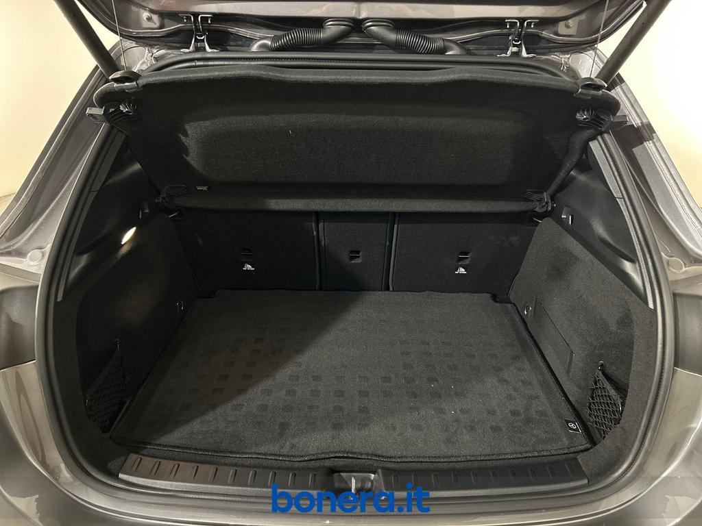 Mercedes GLA 200 200 D Premium 4Matic 8G-DCT