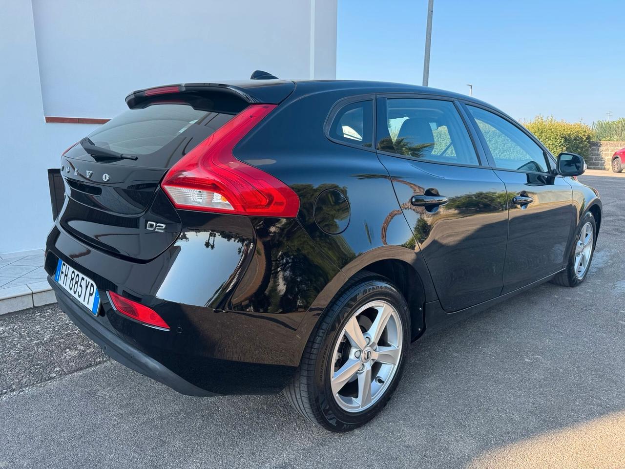 Volvo V40 D2