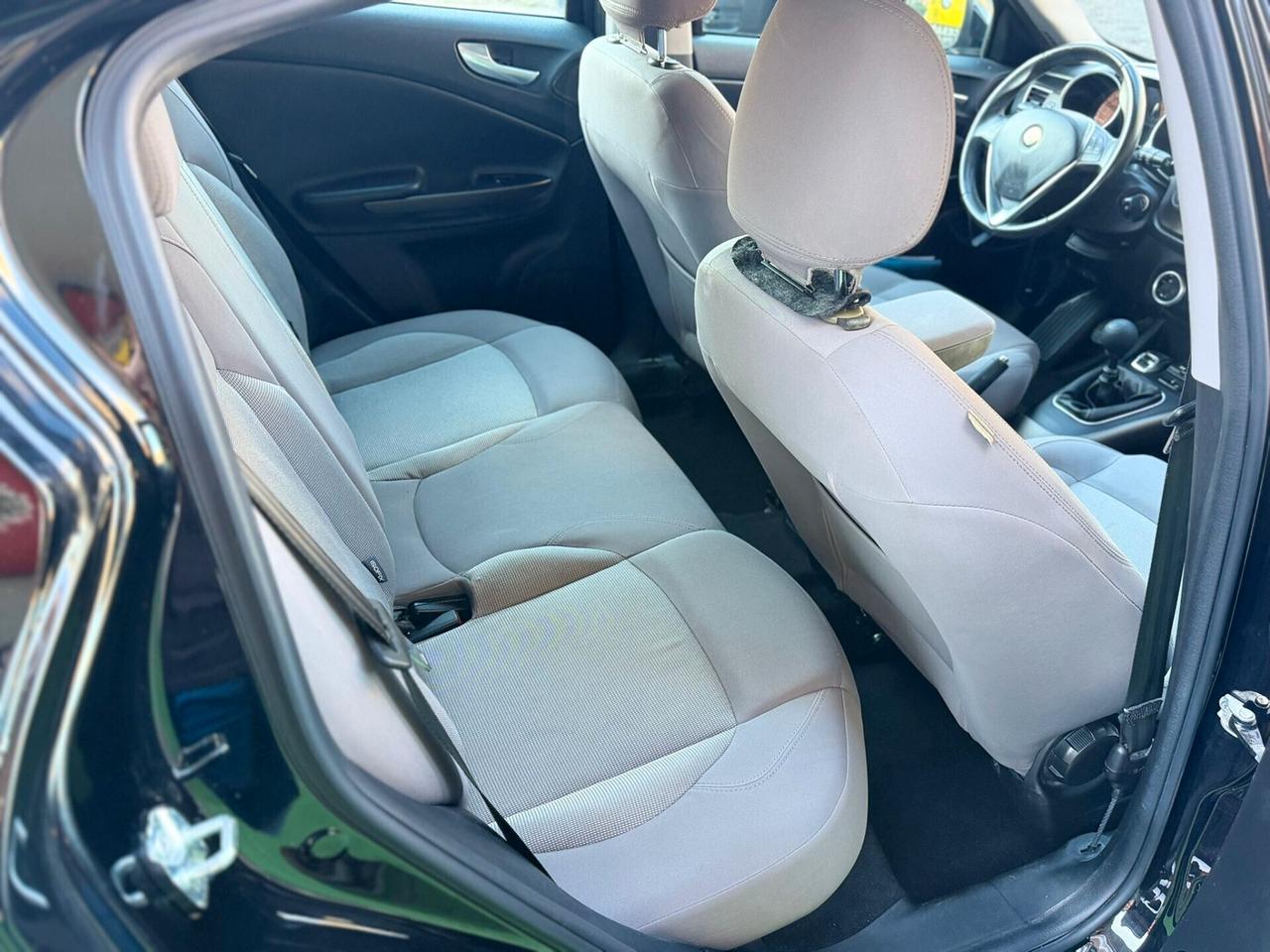 Alfa Romeo Giulietta 1.6 JTD 105 CV anno 2014