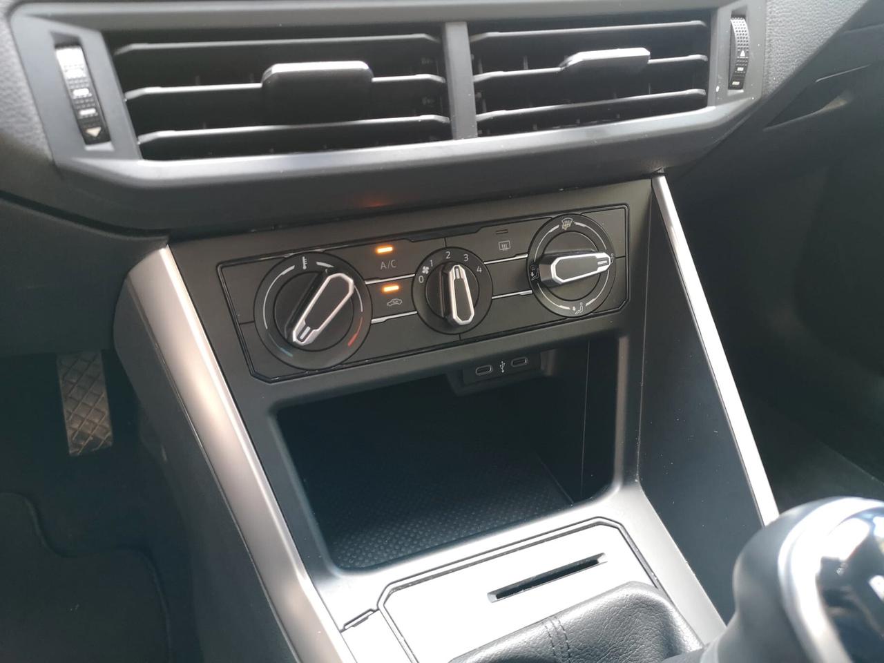 VOLKSWAGEN Taigo 1.0 TSI Life 95 Cv 2023