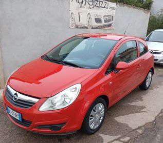 Opel Corsa 1.2 3 porte Club