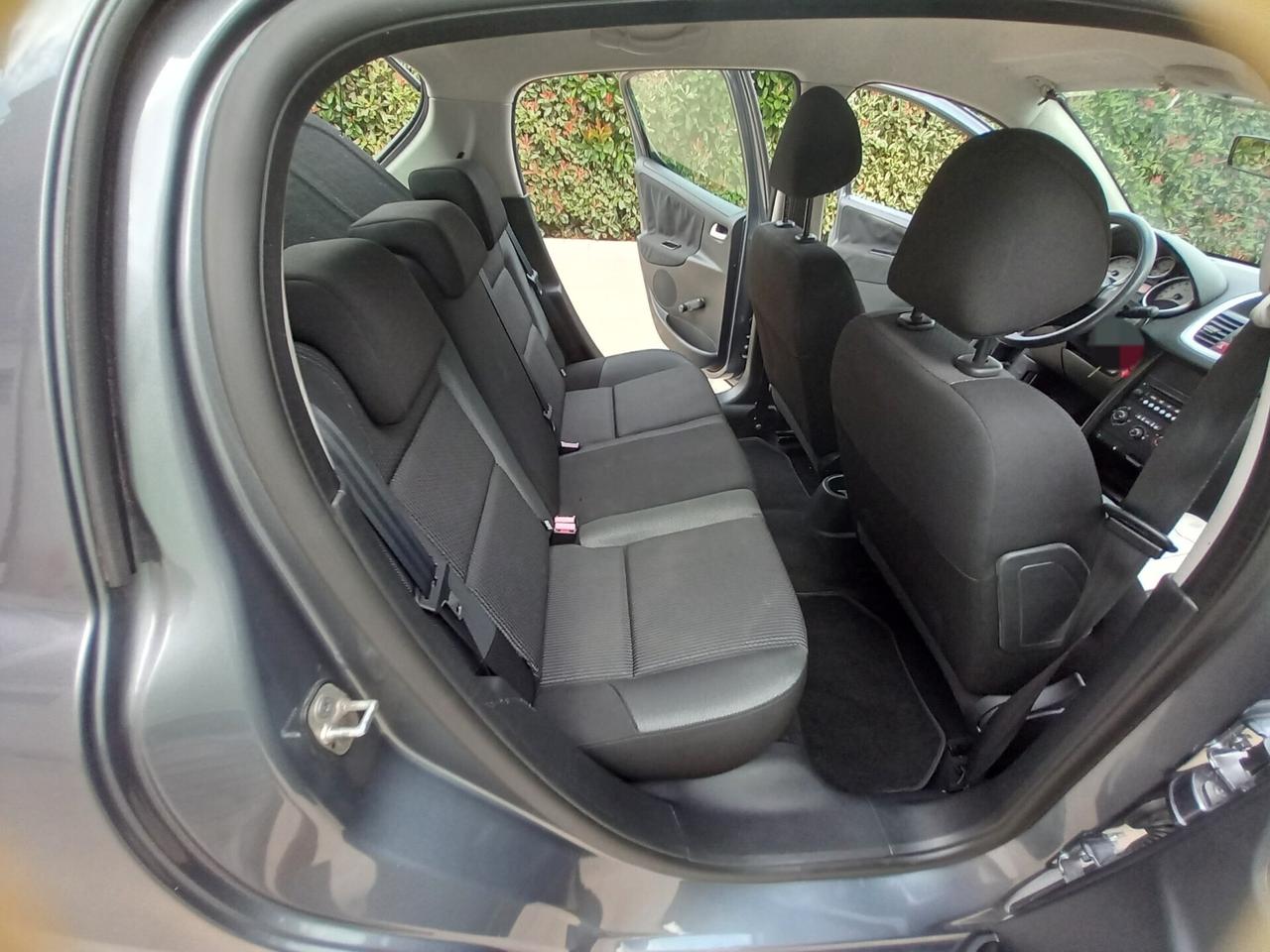 Peugeot 207 1.4 HDi 70CV 5p. Energie Sport