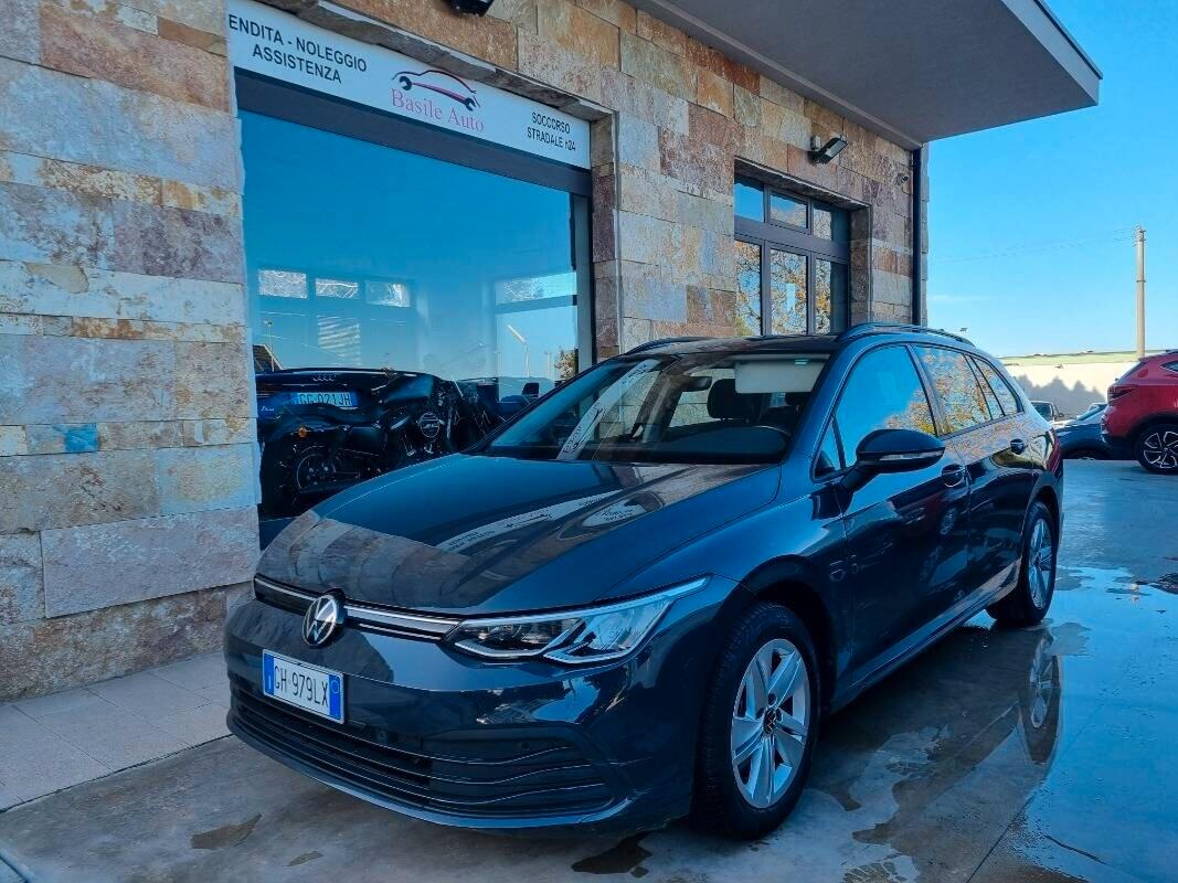 Volkswagen Golf VIII Variant 2.0 tdi Life 115cv