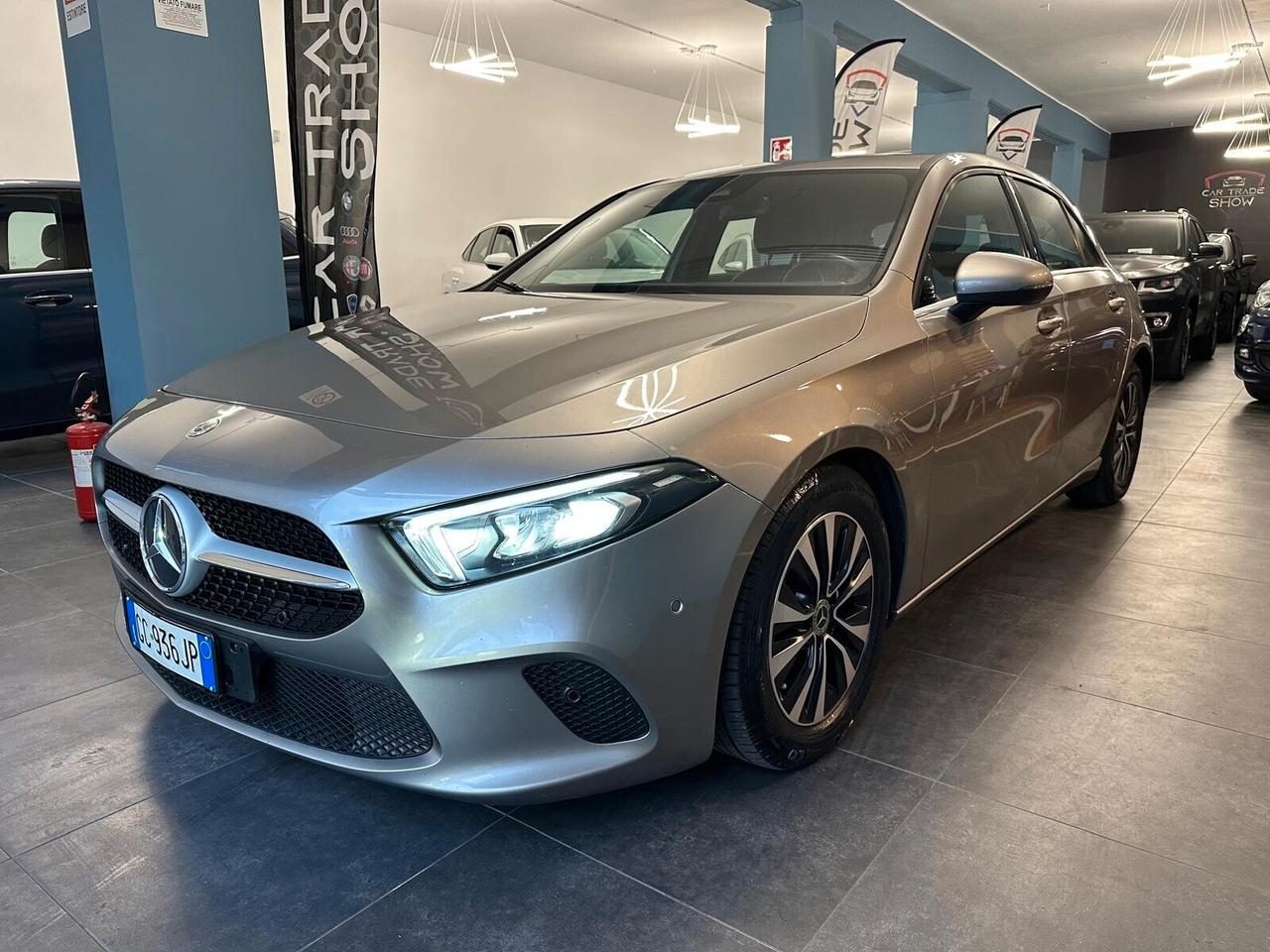 Mercedes-benz A 180 d Automatic Business Extra 2020