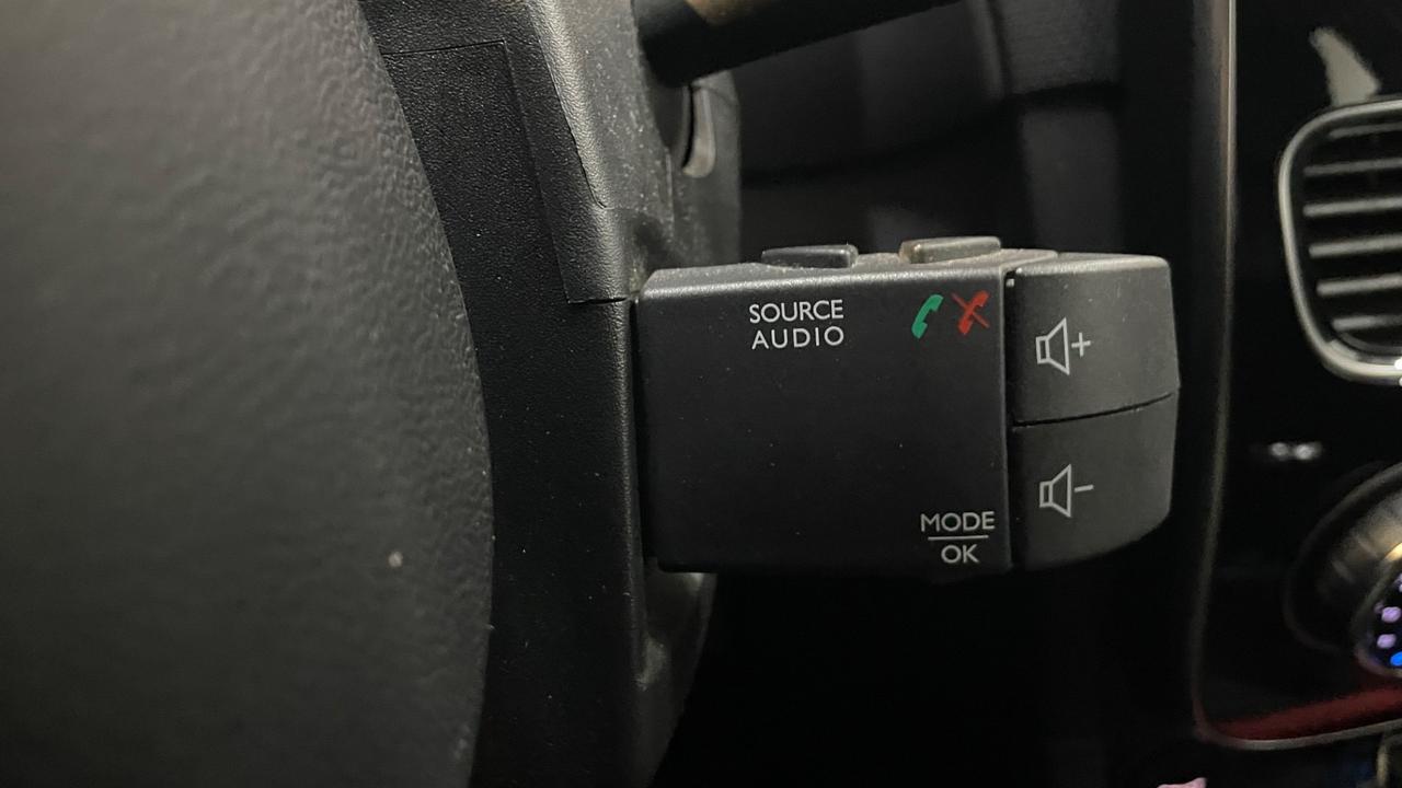 Renault Clio TCe 12V 90CV Start&Stop 5 porte Energy Duel2