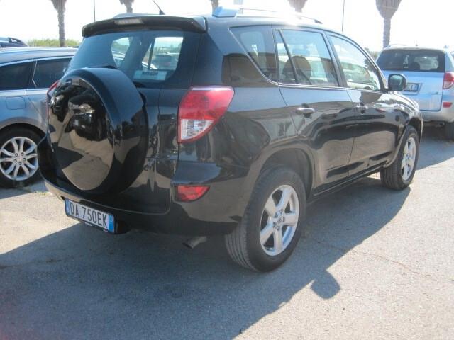 Toyota RAV 4 RAV4 2.2 D-4D 136 CV Sol