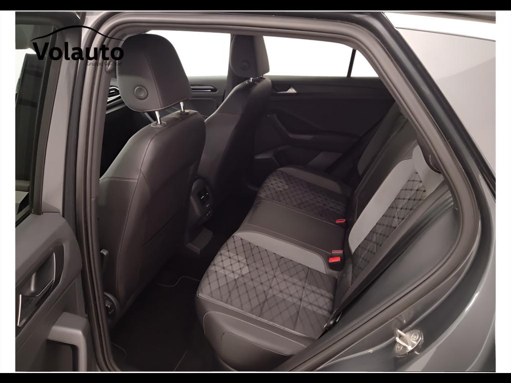 VOLKSWAGEN T-Roc 2022 - T-Roc 1.0 tsi R-Line 110cv