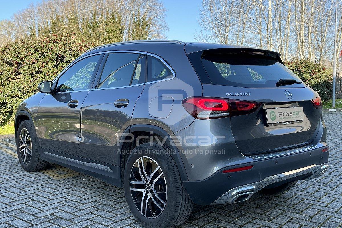 MERCEDES GLA 180 Automatic Sport Plus