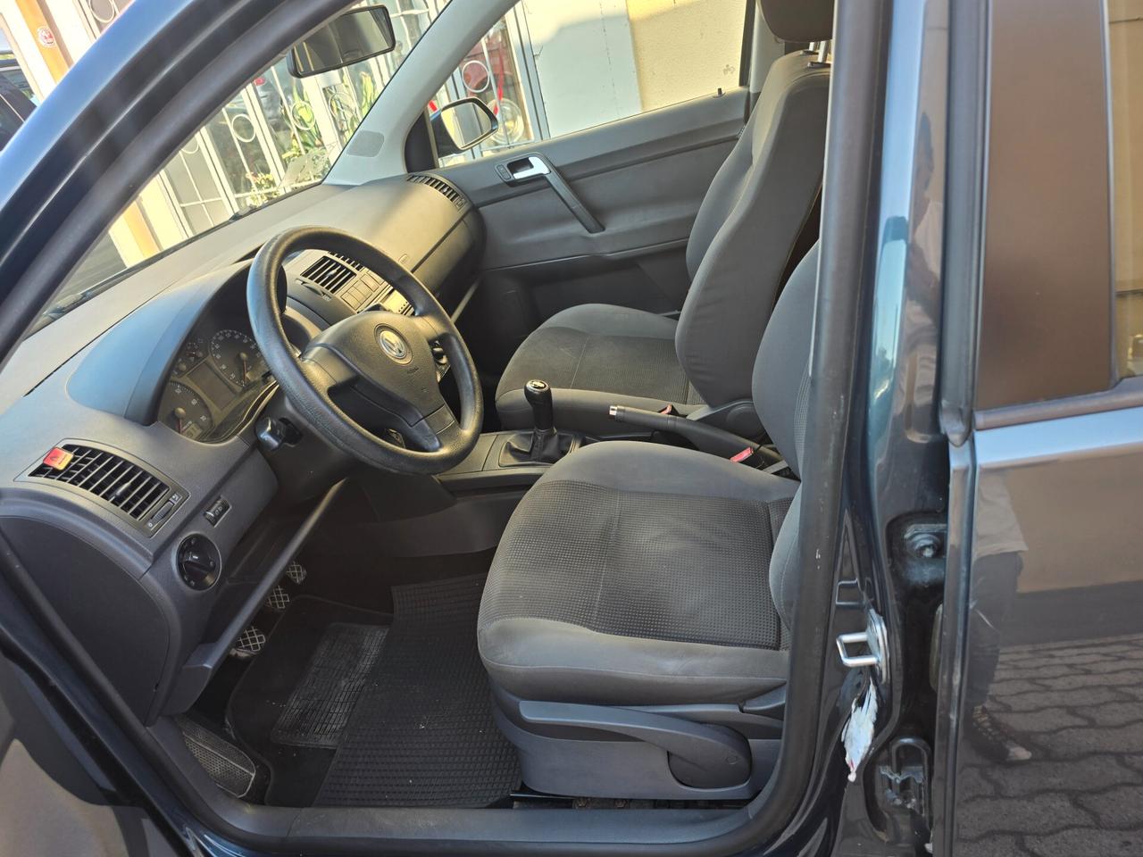 Volkswagen Polo 1.2/70CV 12V 5p. Comfortline