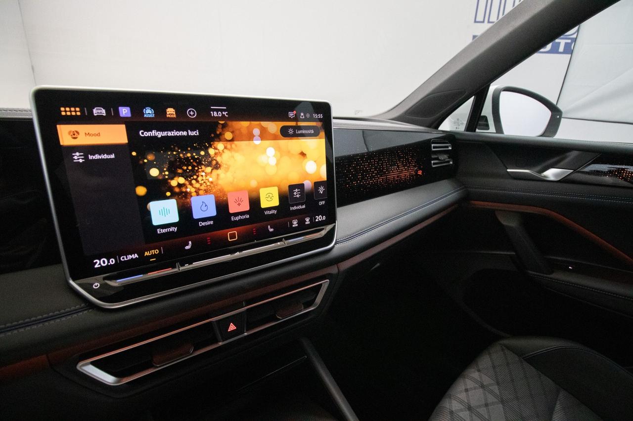 Volkswagen Tiguan 2.0 Tdi 4 Motion R-line 193 Cv Gancio Traino