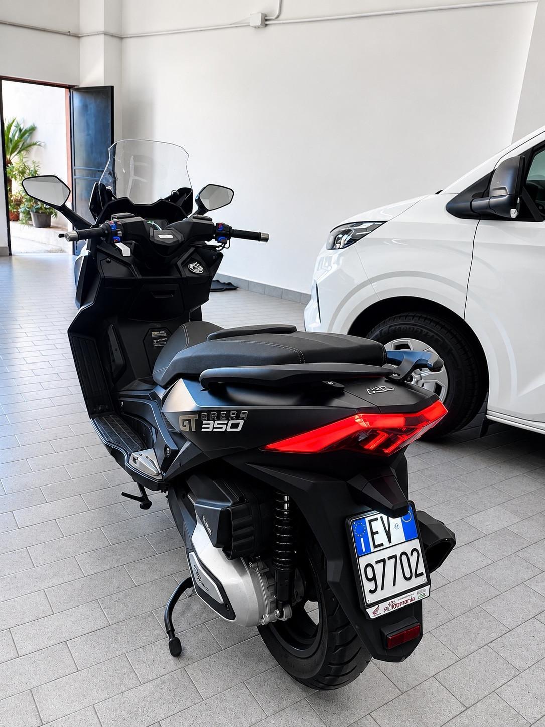 Kl Brera x 350 GT
