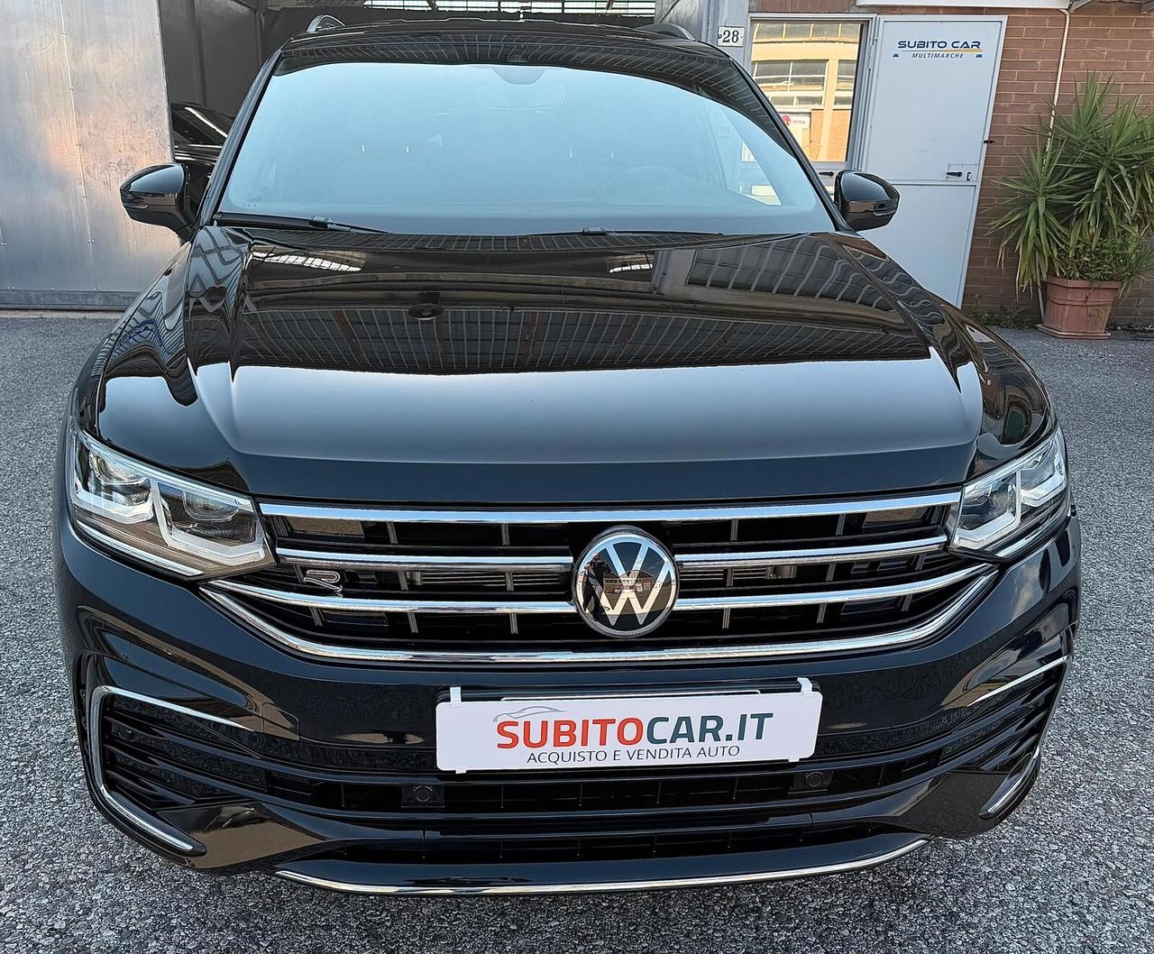 Volkswagen Tiguan Allspace 2.0 TDI SCR DSG R-Line 7 POSTI GRANZIA UFFICIALE FINO 2028