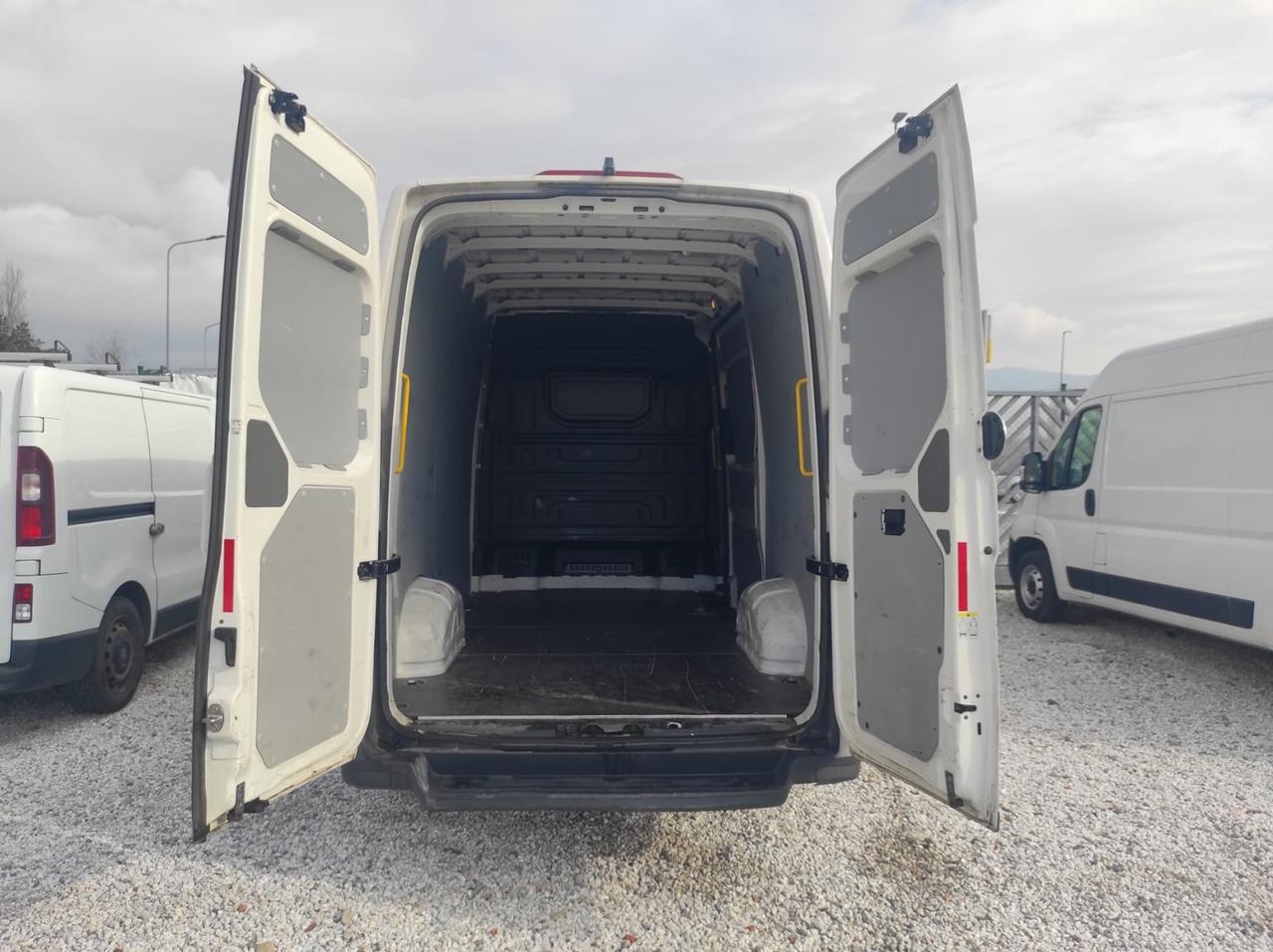 Volkswagen Crafter 30 2.0 TDI 102CV Iva Compresa