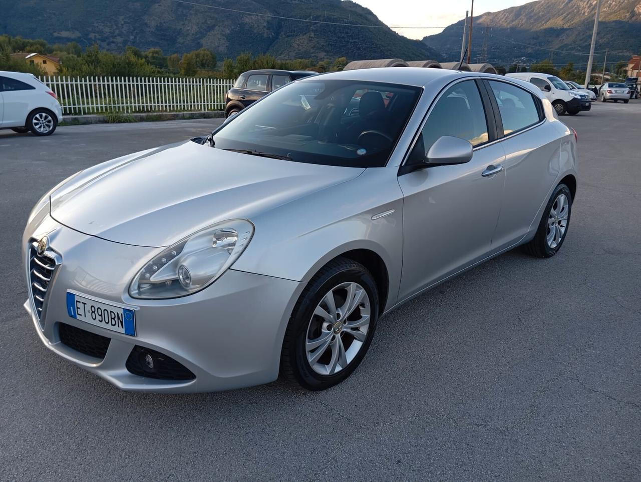 Giulietta 105 CV "MANIACALE" UNIPRO