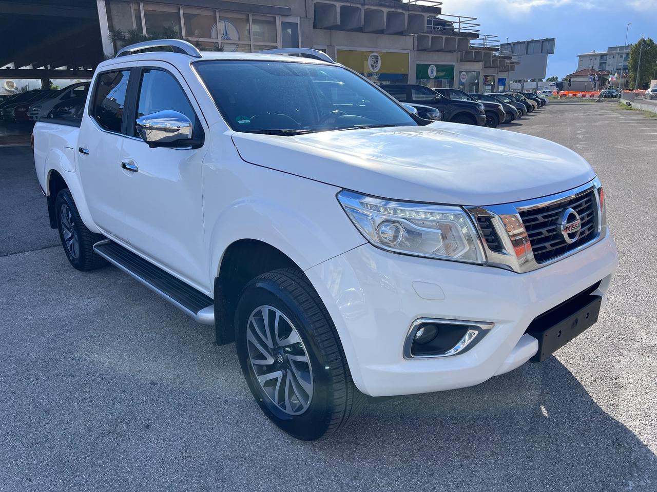 Nissan Navara 2.3 dCi 190 CV 7AT 4WD Double Cab N-Connecta