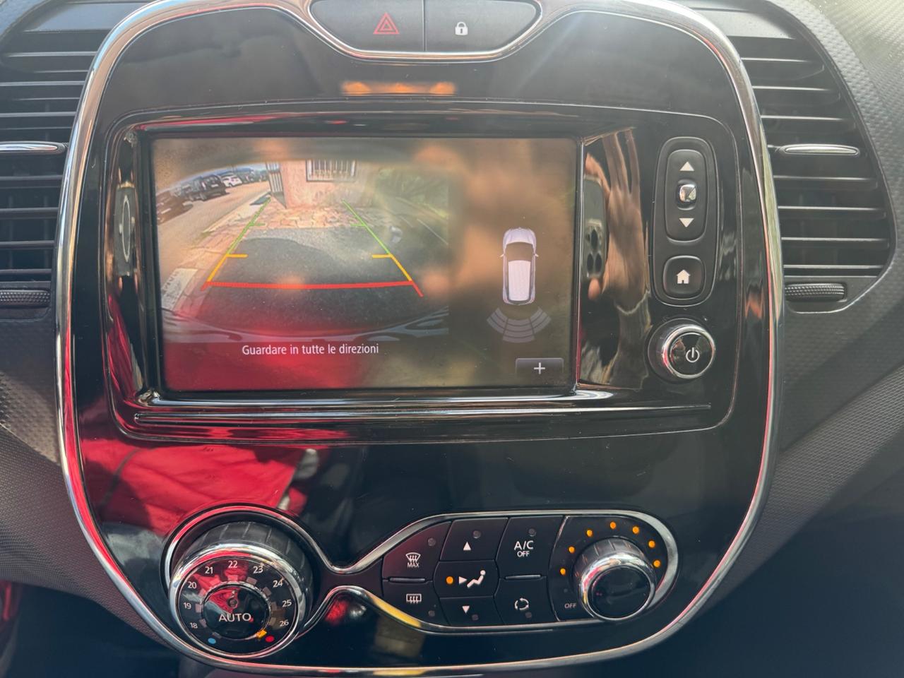 Renault Captur dCi 8V 90 CV EDC Start&Stop Energy Iconic